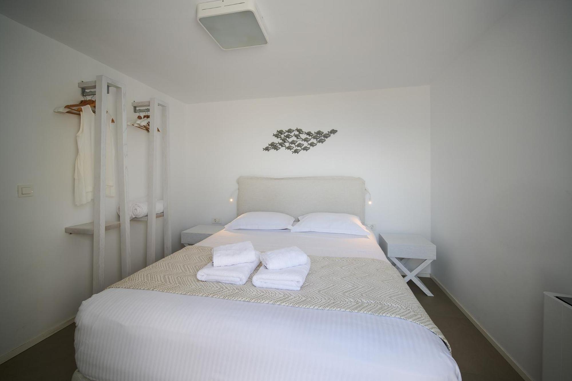 Kymo Luxury Suites Paros Kolympithres Exteriér fotografie