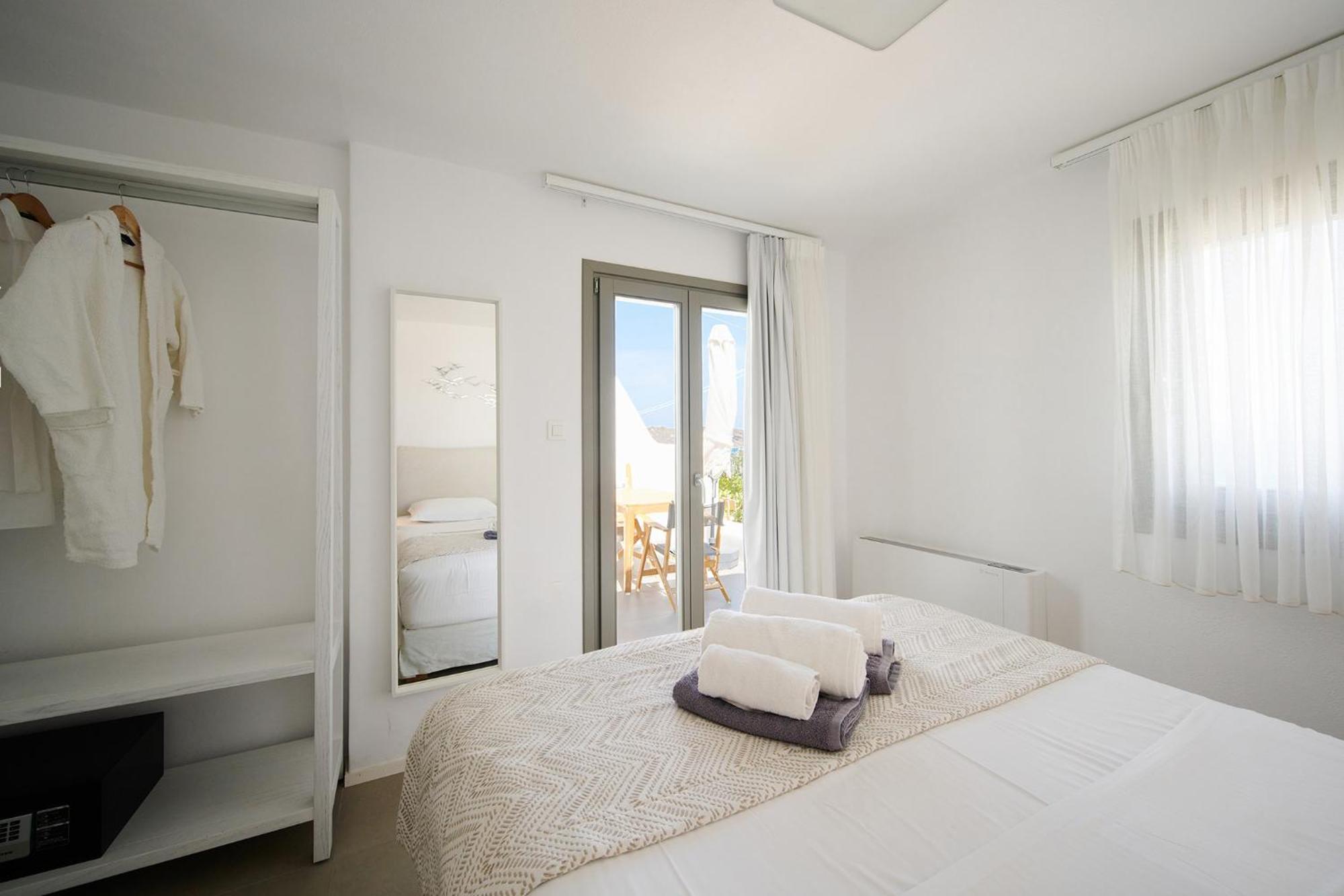 Kymo Luxury Suites Paros Kolympithres Exteriér fotografie